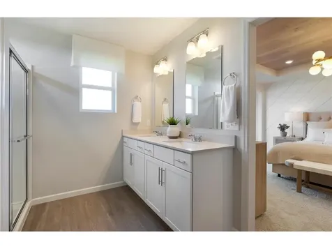 17968 Genoa Drive Lakeville MN 55044