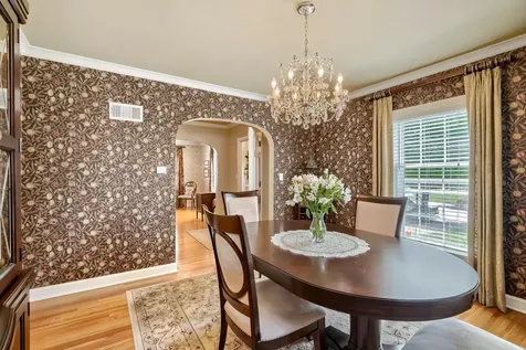 1855 Pinehurst Avenue Saint Paul MN 55116