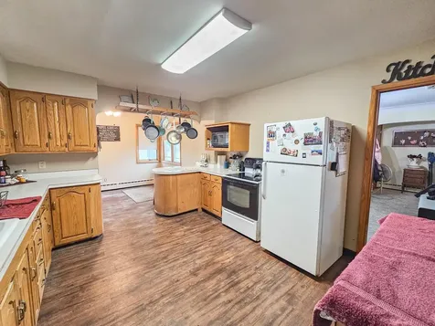 621 10th Avenue Clarkfield MN 56223