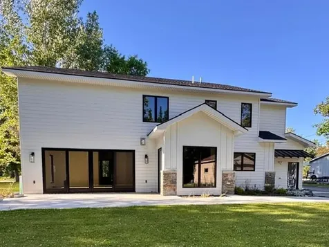 305 Shorewood Drive International Falls MN 56649