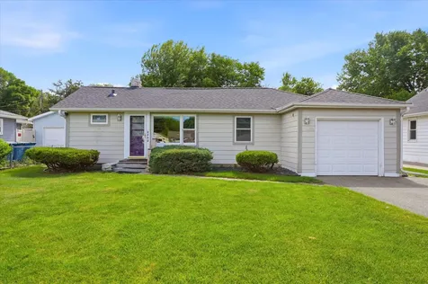 4040 Adair Avenue N Robbinsdale MN 55422