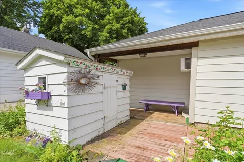 4040 Adair Avenue N Robbinsdale MN 55422