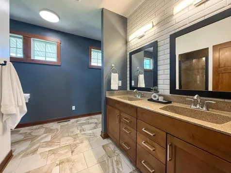 3927 Stone Point Drive NE Rochester MN 55906
