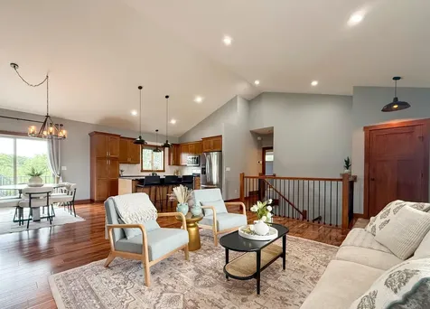 3927 Stone Point Drive NE Rochester MN 55906