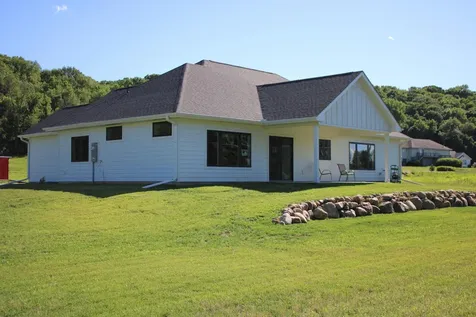 1720 High Tail Lane Mankato MN 56001