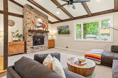 8435 Wesley Drive Golden Valley MN 55427