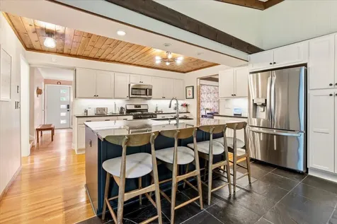 8435 Wesley Drive Golden Valley MN 55427