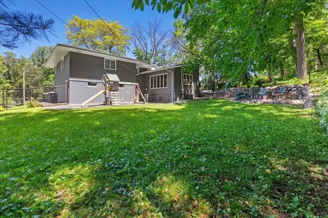 8435 Wesley Drive Golden Valley MN 55427