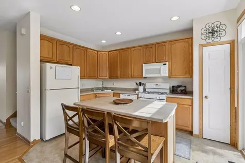 9993 Pincherry Lane Eden Prairie MN 55347
