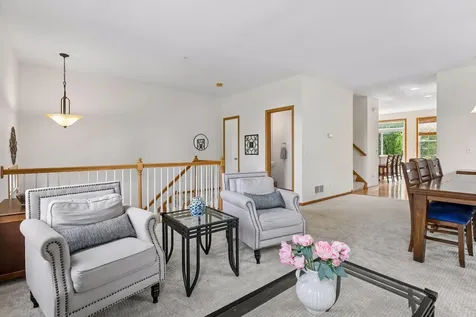9993 Pincherry Lane Eden Prairie MN 55347