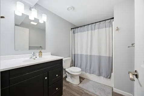 455 16th Avenue S Fargo ND 58103