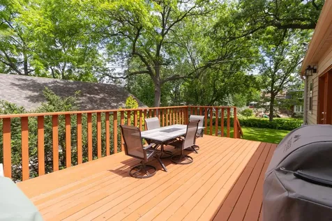 2087 Eldridge Avenue E North Saint Paul MN 55109