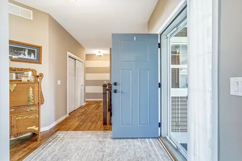 3547 Cove Point Circle NW Prior Lake MN 55372