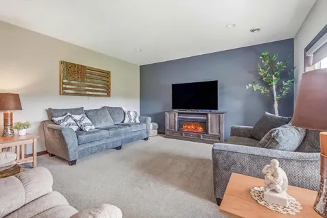 3547 Cove Point Circle NW Prior Lake MN 55372