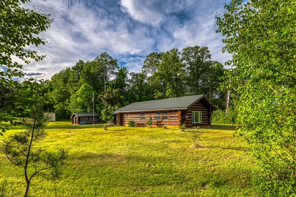 10972 River Road Jacobson MN 55752