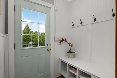 1202 Thomas Avenue Saint Paul MN 55104