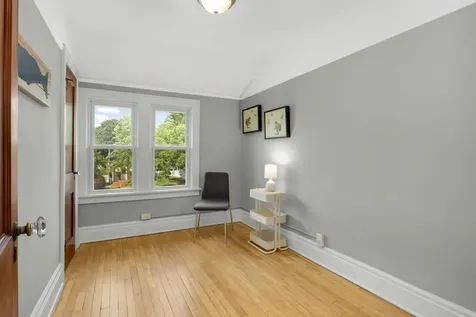 1202 Thomas Avenue Saint Paul MN 55104