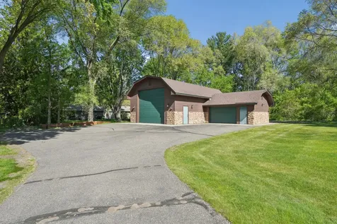 4151 Rice Street Shoreview MN 55126