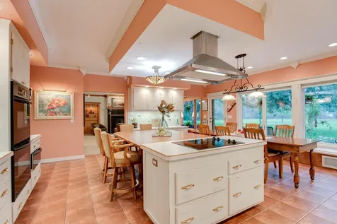 4151 Rice Street Shoreview MN 55126