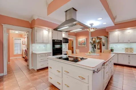 4151 Rice Street Shoreview MN 55126