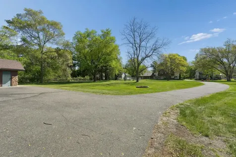4151 Rice Street Shoreview MN 55126