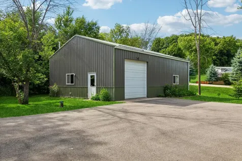 6787 Fairfax Way Faribault MN 55021
