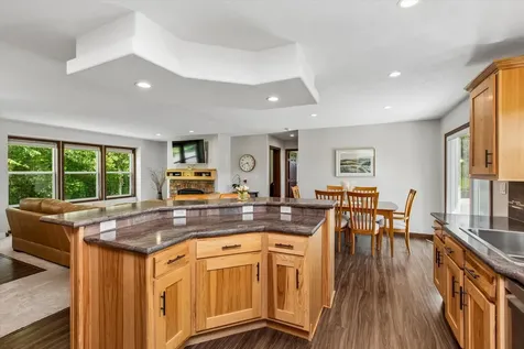 6787 Fairfax Way Faribault MN 55021