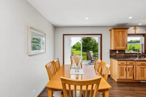 6787 Fairfax Way Faribault MN 55021