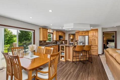 6787 Fairfax Way Faribault MN 55021