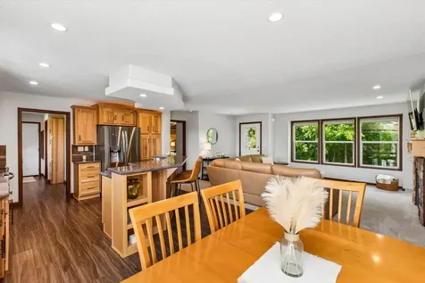6787 Fairfax Way Faribault MN 55021