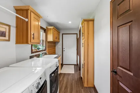 6787 Fairfax Way Faribault MN 55021