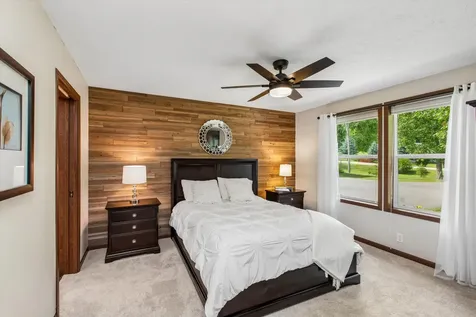 6787 Fairfax Way Faribault MN 55021