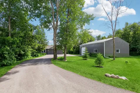 6787 Fairfax Way Faribault MN 55021