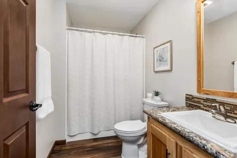 6787 Fairfax Way Faribault MN 55021