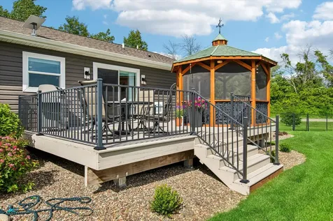 6787 Fairfax Way Faribault MN 55021