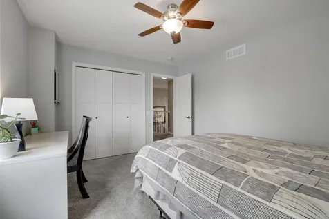 881 Kimberly Lane Chanhassen MN 55317