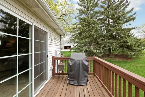 881 Kimberly Lane Chanhassen MN 55317