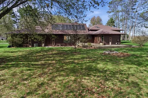 2932 N Plum Tree Circle Menomonie WI 54751