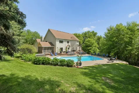 8850 Audubon Road Chanhassen MN 55317