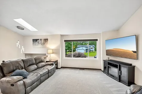2991 Ontario Road Little Canada MN 55117