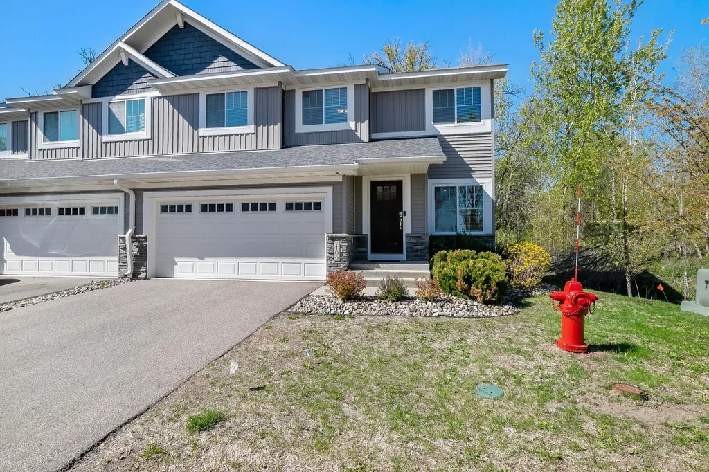 7106 Calumet Court Savage MN 55378