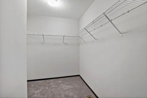 7106 Calumet Court Savage MN 55378