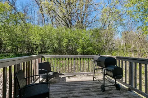 7106 Calumet Court Savage MN 55378