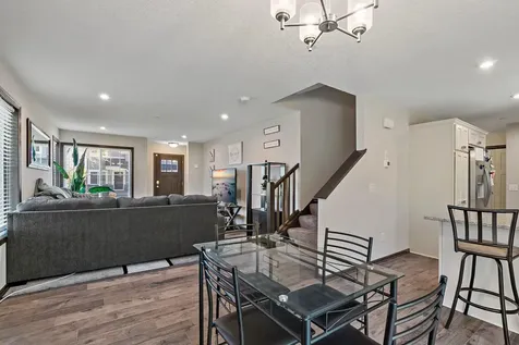 7106 Calumet Court Savage MN 55378