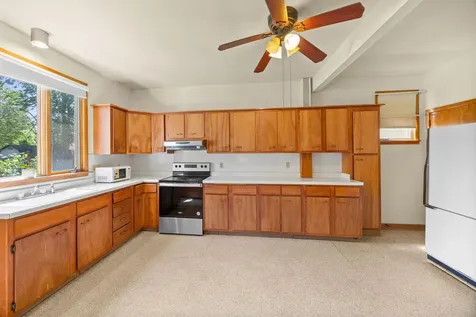 898 Western Avenue N Saint Paul MN 55117