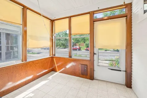898 Western Avenue N Saint Paul MN 55117