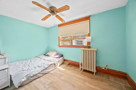 898 Western Avenue N Saint Paul MN 55117