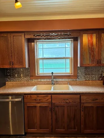 2617 State Highway 175 Hallock MN 56728