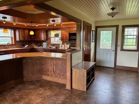 2617 State Highway 175 Hallock MN 56728