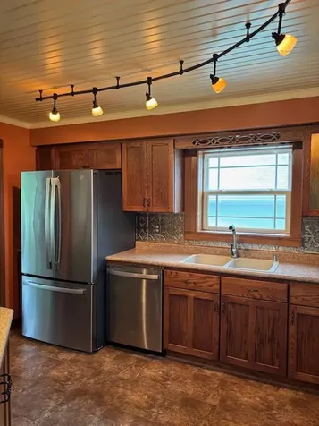2617 State Highway 175 Hallock MN 56728